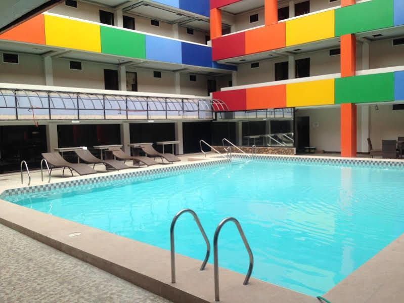 Hotel America Angeles Buitenkant foto